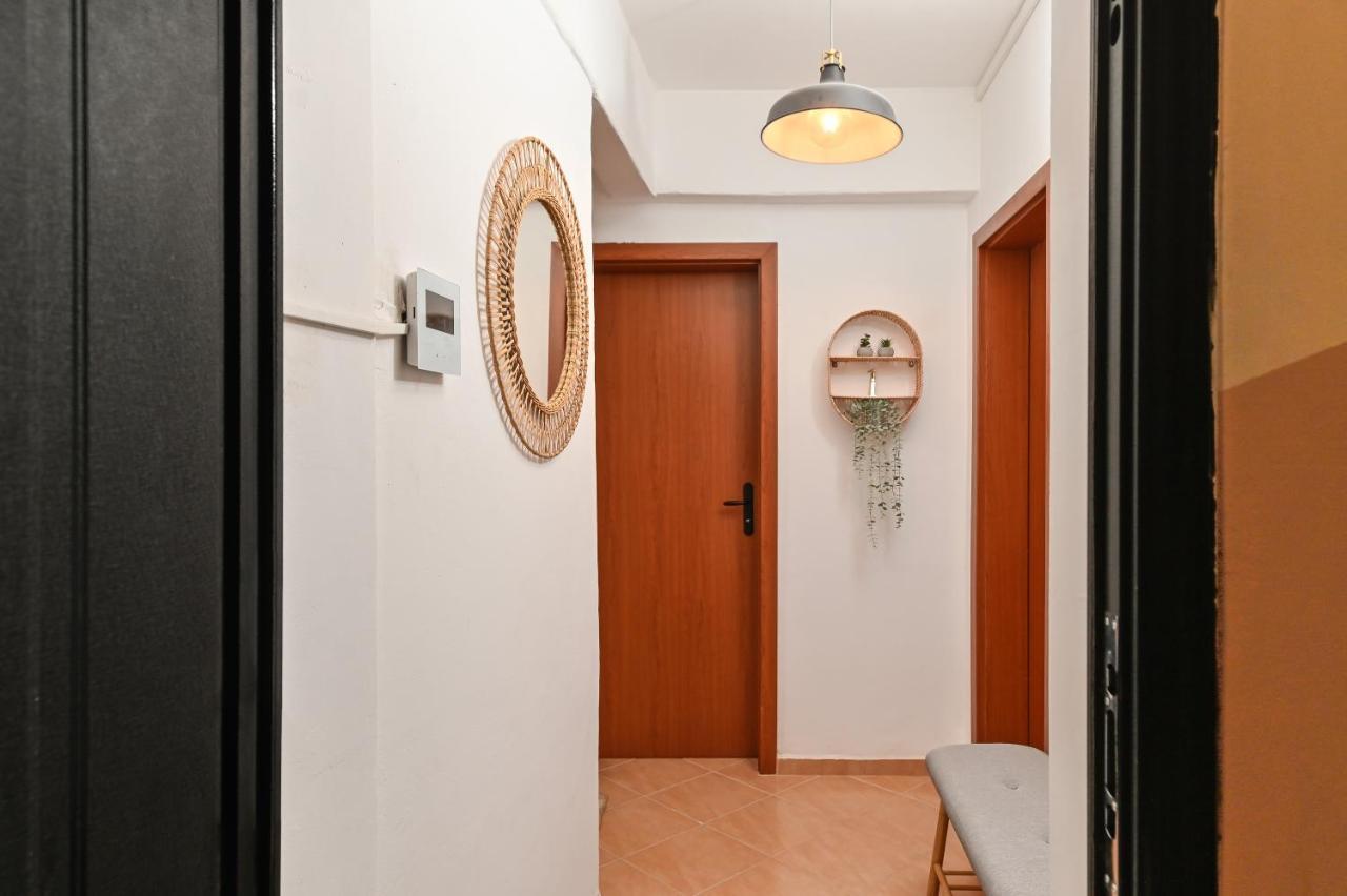 Cosy&Art 1Bd Apartment Next To Slaveykov Square Софія Екстер'єр фото