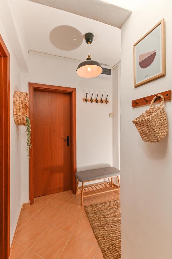 Cosy&Art 1Bd Apartment Next To Slaveykov Square Софія Екстер'єр фото